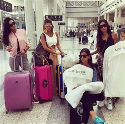 Fanfic / Fanfiction Uma viagem muito louca - Conhecendo o grupo