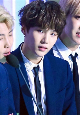 Fanfic / Fanfiction De onde veio esse amor? (Imagine Min Yoongi) - Capítulo 2