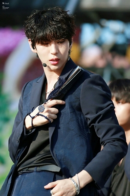 Fanfic / Fanfiction Trust Your Life on Me... (Leo-VIXX) - I think about you...and your body - Parte I