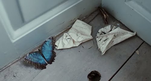 Fanfic / Fanfiction Uma libélula e borboletas. - Capítulo Único.