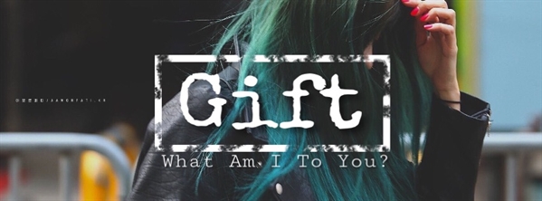 Fanfic / Fanfiction What am I to you? - Gift