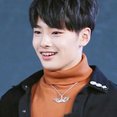 Fanfic / Fanfiction Imagines Kpop - Imagine Jeongin