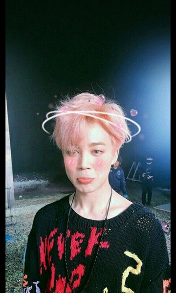 Fanfic / Fanfiction Um amor proibido (Yoonmin)(Hiatus) - Apresentações - Park Jimin