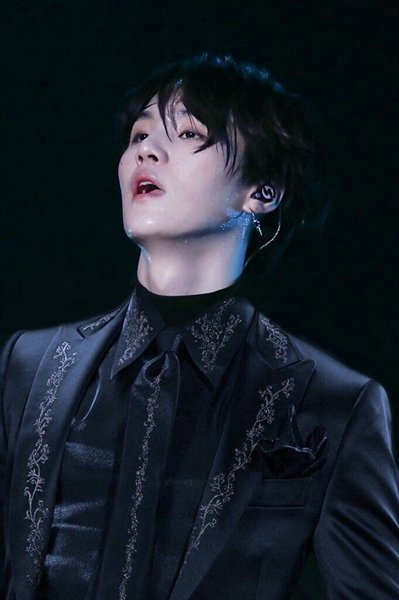 Fanfic / Fanfiction Imagine Min Yoongi-Hot - Ah foda-se