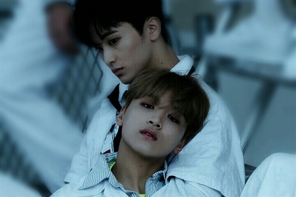 Fanfic / Fanfiction Can you feel the fear? ; Markhyuck - We need to talk;