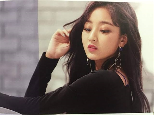 Fanfic / Fanfiction My Hybrid (Twice Jihyo) - Você me deixa louca ( hot)