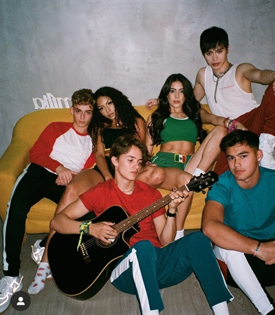 Fanfic / Fanfiction Para Sempre - Now United - First day!!!