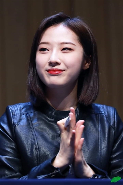 Fanfic / Fanfiction New Dreams (LipSoul) - "Jo Haseul"