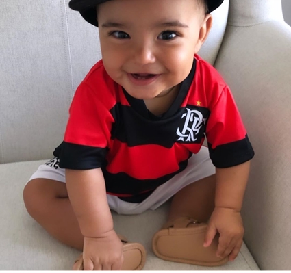 Fanfic / Fanfiction E Se... - Baby Guto