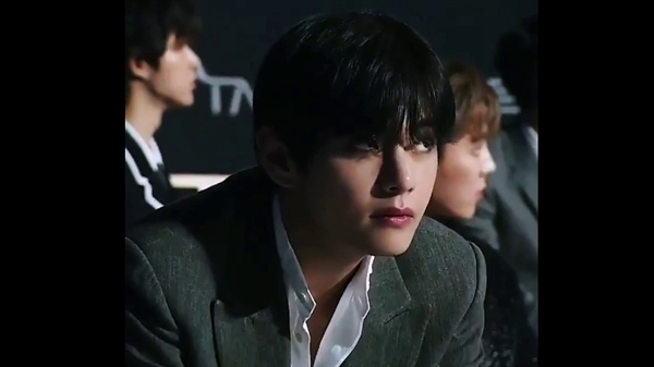 Fanfic / Fanfiction No choices - Imagine Kim TaeHyung - Internship