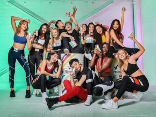 Fanfic / Fanfiction The Now United School - Grupos
