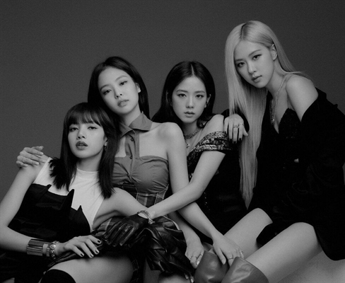 Fanfic / Fanfiction Ao Entardecer (Blackpink) (Jenlisa) (Lisoo) (Chaennie) - O Retorno