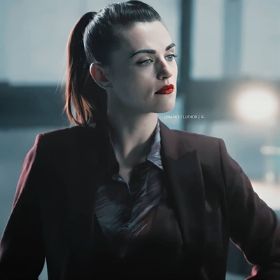 Fanfic / Fanfiction My CEO imagine lena luthor - Call me