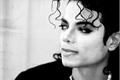 História: Michael Jackson -A vida ap&#243;s a vida