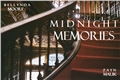 História: Midnight Memories