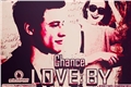 História: Love By Chance