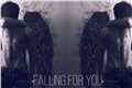 História: Falling For You