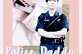 História: Police Daddy