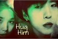 História: Hug Him