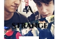 História: A Strange Love