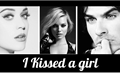 História: I Kissed a girl