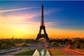 História: Imagine Nash Grier - Met in Paris