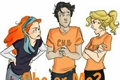 História: She or Me? (Percabeth)