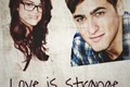 História: Love is strange