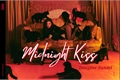 História: Midnight Kiss