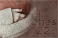 História: She&#39;s 22