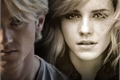 História: The light and the darkness- Dramione