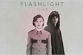 História: Flashlight - fillie