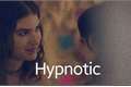 História: Hypnotic