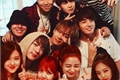 História: BTS e BLACKPINK (convivendo juntos).