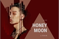 História: Honey Moon
