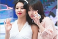História: Can&#39;t help felling in love - Michaeng (Twice)