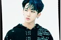 História: Always looking at you - Seo Changbin