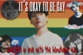 História: It&#39;s okay to be gay and fall in love with the handsome guy.