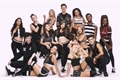 História: O nerd e a popular ( NOW UNITED)