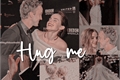 História: Hug Me - Dramione