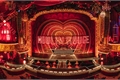 História: Moulin Rouge