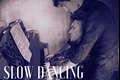 História: Slow dancing in the dark - Malec